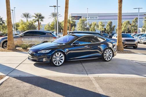 2014 Tesla Model S 