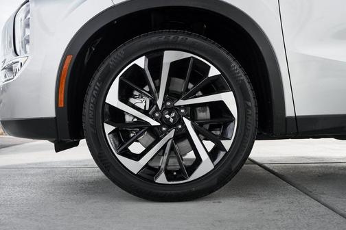 2024 Mitsubishi Outlander SE 2.5 2WD