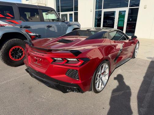 Red Mist Metallic Tintcoat 2023 Chevrolet Corvette Stingray w/3LT