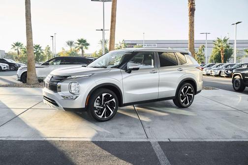 2024 Mitsubishi Outlander SE 2.5 2WD