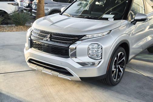 2024 Mitsubishi Outlander SE 2.5 2WD