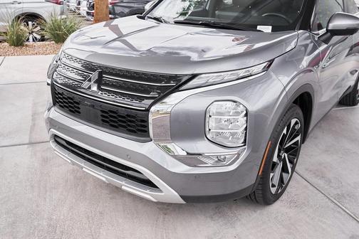 2024 Mitsubishi Outlander SE 2.5 2WD