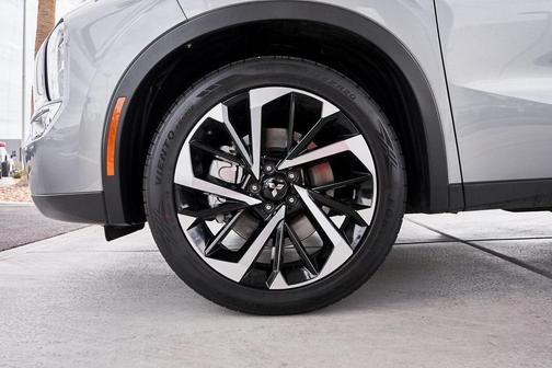 2024 Mitsubishi Outlander SE 2.5 2WD