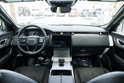 2024 Land Rover Range Rover Velar P250 SE R-Dynamic