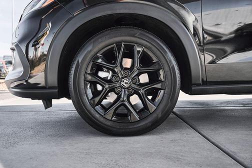 Crystal Black Pearl 2024 Honda HR-V Sport