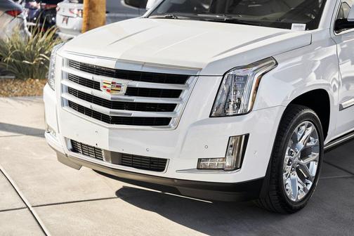2017 Cadillac Escalade Premium Luxury
