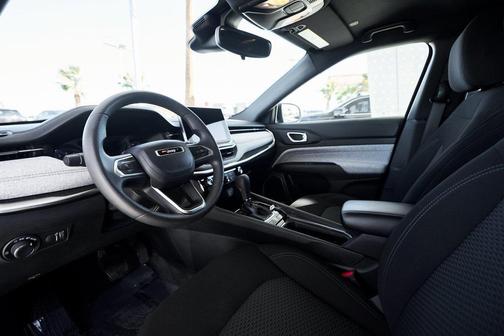 2023 Jeep Compass Sport