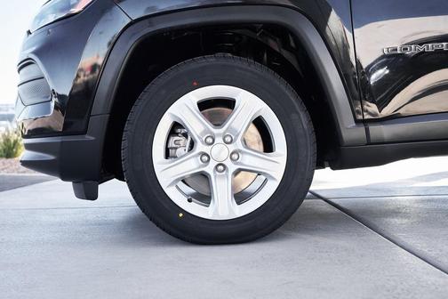 2023 Jeep Compass Sport