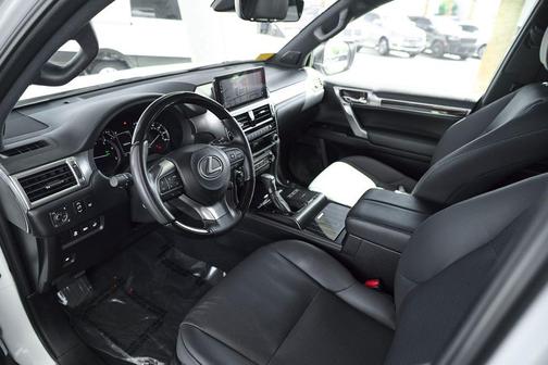 Eminent White Pearl 2023 Lexus GX 460 Premium
