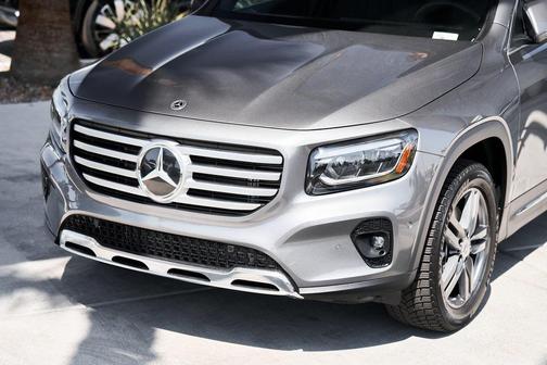 2025 Mercedes-Benz GLB 250 4MATIC