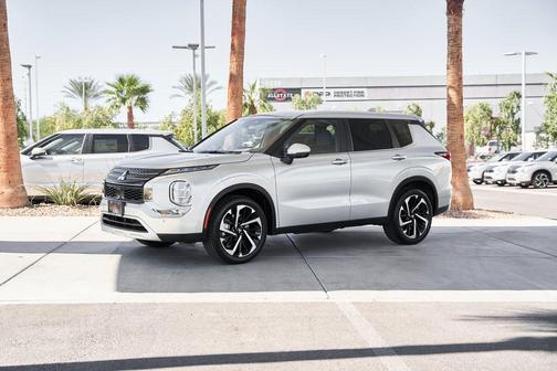 2024 Mitsubishi Outlander SE 2.5 2WD