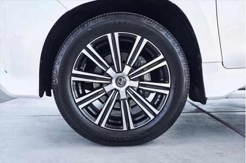 2018 Lexus LX 570 Base