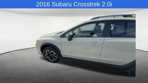 Desert Khaki 2016 Subaru Crosstrek 2.0i