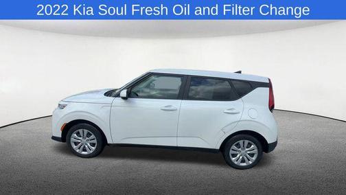 Snow White Pearl 2022 Kia Soul LX