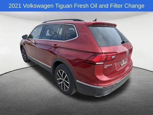 Cardinal Red Metallic 2021 Volkswagen Tiguan 2.0T SE 4MOTION