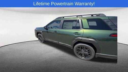 Deep Emerald Green Pearl 2026 Subaru Outback Limited XT