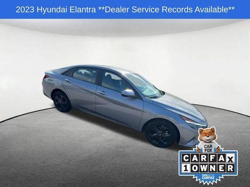 2023 Hyundai ELANTRA SEL