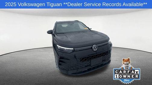 2025 Volkswagen Tiguan 2.0T SE R-Line Black 4MOTION