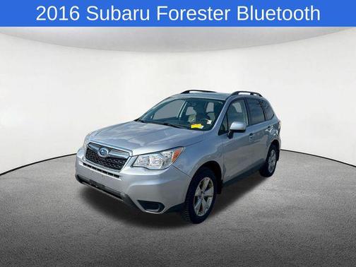 Ice Silver Metallic 2016 Subaru Forester 2.5i Premium