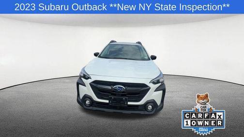 Crystal White Pearl 2023 Subaru Outback Onyx Edition