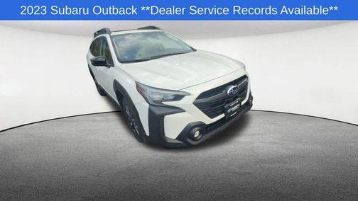 Crystal White Pearl 2023 Subaru Outback Onyx Edition