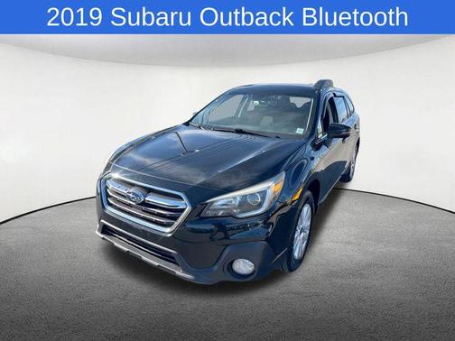 Crystal Black Silica 2019 Subaru Outback 2.5i Premium
