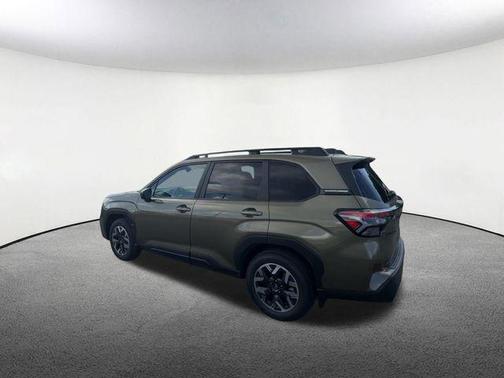Autumn Green Metallic 2026 Subaru Forester Premium