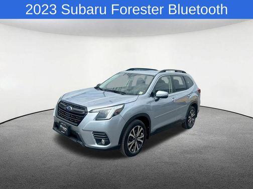 Ice Silver Metallic 2023 Subaru Forester Limited
