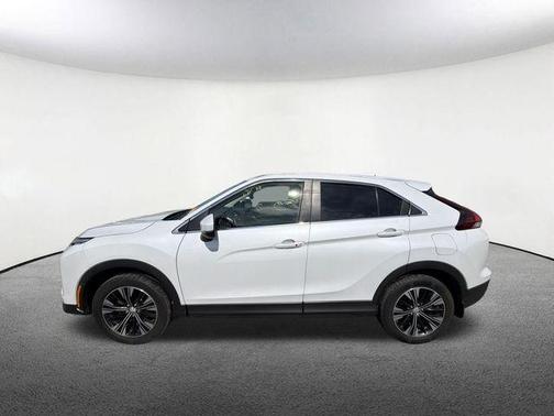 White Diamond 2022 Mitsubishi Eclipse Cross SEL