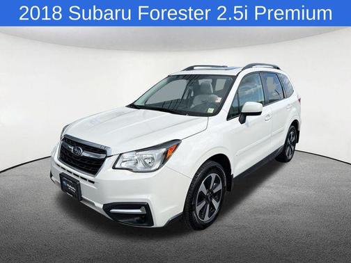 Crystal White Pearl 2018 Subaru Forester 2.5i Premium