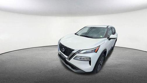 Pearl White Tricoat 2023 Nissan Rogue SV