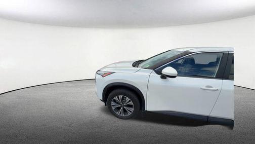 Pearl White Tricoat 2023 Nissan Rogue SV