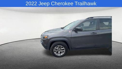 Granite Crystal Metallic Clearcoat 2022 Jeep Cherokee Trailhawk