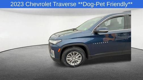 Northsky Blue Metallic 2023 Chevrolet Traverse LT Leather