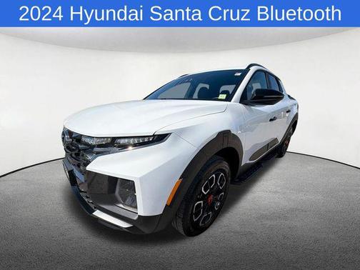 Atlas White 2024 Hyundai SANTA CRUZ XRT