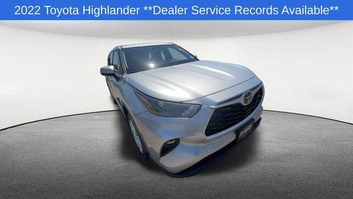 Celestial Silver Metallic 2022 Toyota Highlander LE