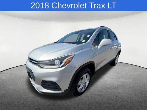 Silver Ice Metallic 2018 Chevrolet Trax LT