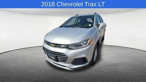Silver Ice Metallic 2018 Chevrolet Trax LT