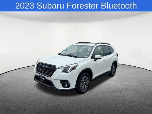 Crystal White Pearl 2023 Subaru Forester Premium