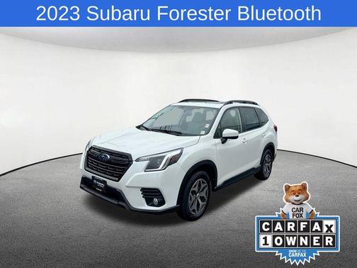 Crystal White Pearl 2023 Subaru Forester Premium