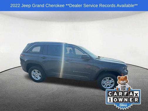 2022 Jeep Grand Cherokee Laredo