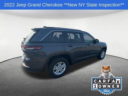 2022 Jeep Grand Cherokee Laredo