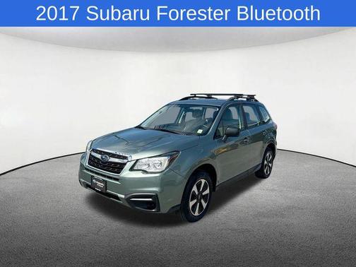 Jasmine Green Metallic 2017 Subaru Forester 2.5i