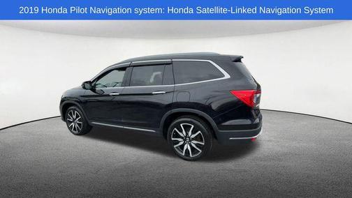 2019 Honda Pilot Touring 8-Passenger