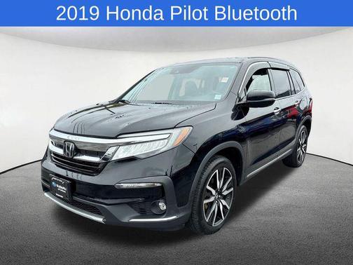 2019 Honda Pilot Touring 8-Passenger