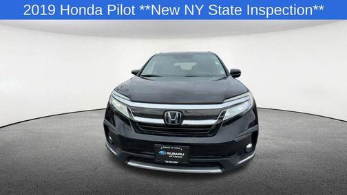 2019 Honda Pilot Touring 8-Passenger