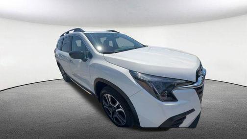 Crystal White Pearl 2025 Subaru Ascent Touring 7-Passenger