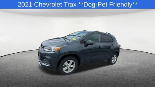 Shadow Gray Metallic 2021 Chevrolet Trax LT