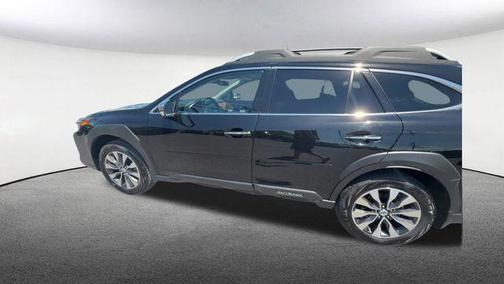 Crystal Black Silica 2025 Subaru Outback Touring XT