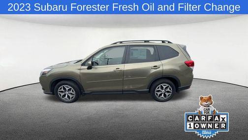 2023 Subaru Forester Premium